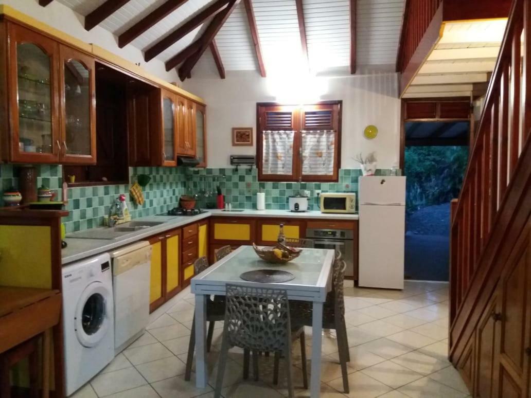 Villa Ponm Kann'L Deshaies Esterno foto